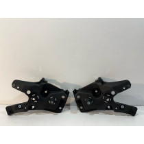 VOLVO XC60 II 18- Mocowanie błotnika Prawy - 17948