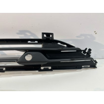 VOLVO S90 V90 17- Kratka zderzaka środkowa - 18005