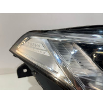 VOLVO XC90 II Lampa Active High Beam Prawa - 18079
