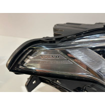 VOLVO XC90 II Lampa Active High Beam Prawa - 18079