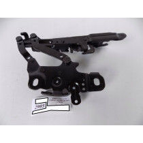 BMW 1 F20 / 3 F30 Zawias maski Prawy - 2905