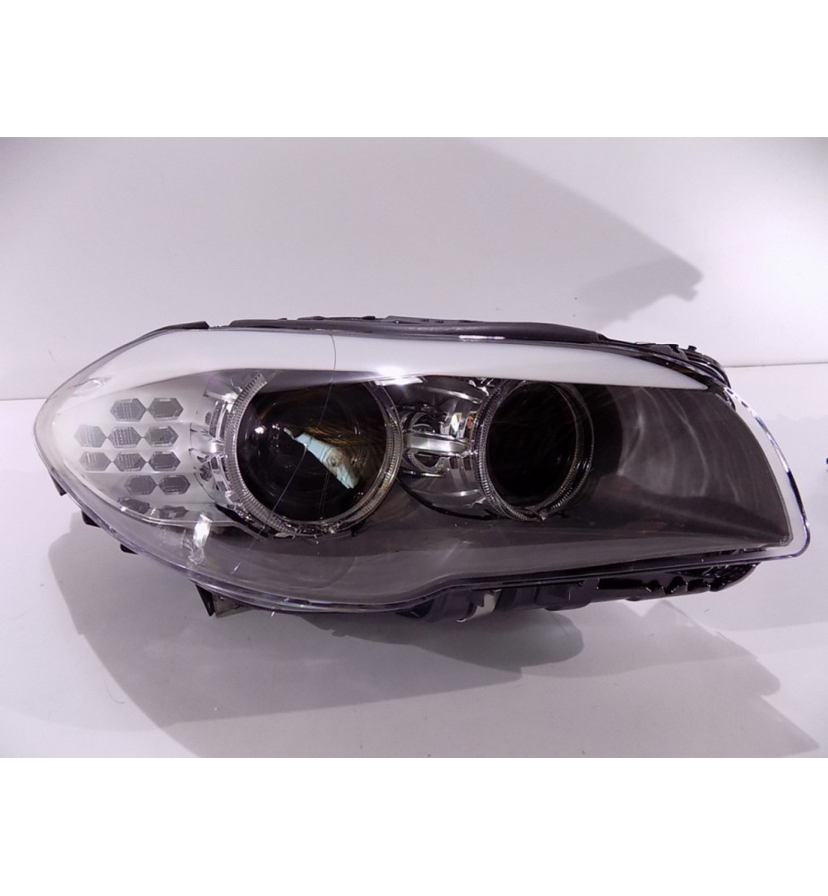 BMW 5 F10 / F11 Lampa przednia Bi-xenon R - 4114