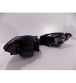 BMW 5 F10 / F11 Lampa przednia Bi-xenon R - 4114