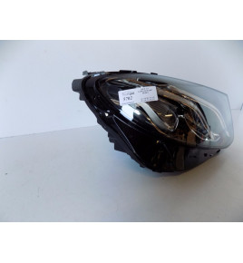 Mercedes W213 Lampa LED Prawa - 5702