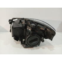 MERCEDES W117 CLA Lampa Xenon USA Prawa - 18220