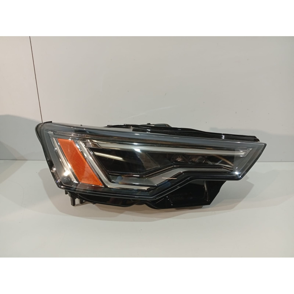 AUDI A6 C8 4K Lampa USA...