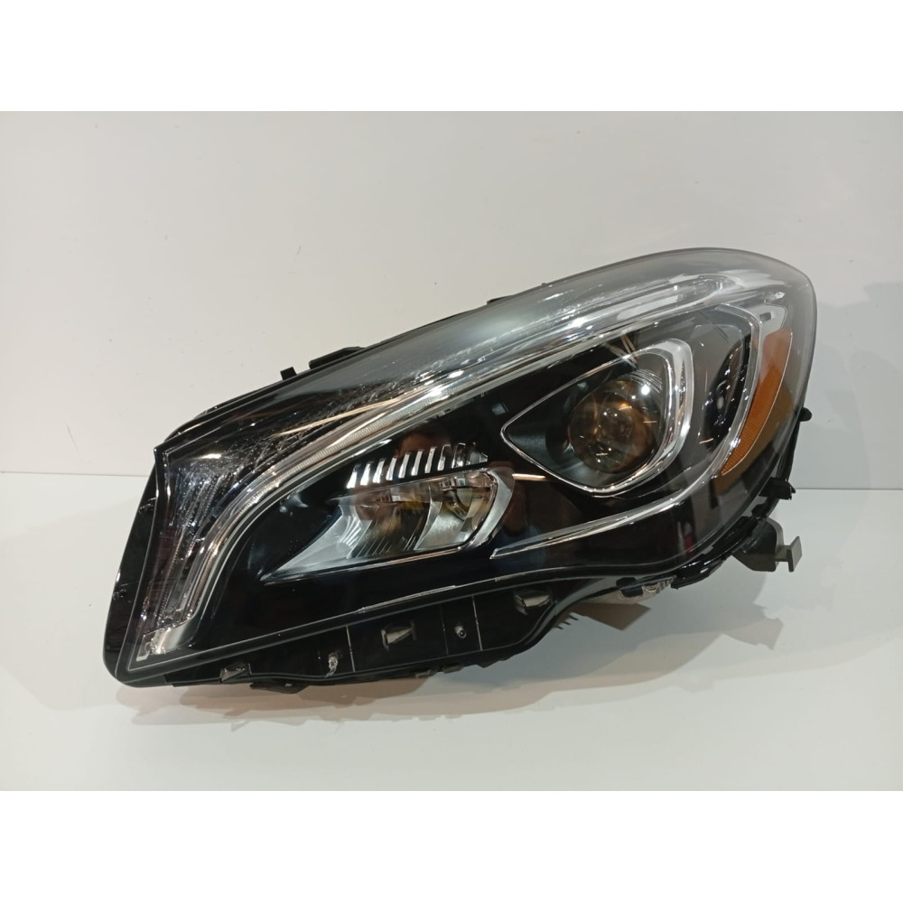 MERCEDES W117 CLA Lci Lampa...