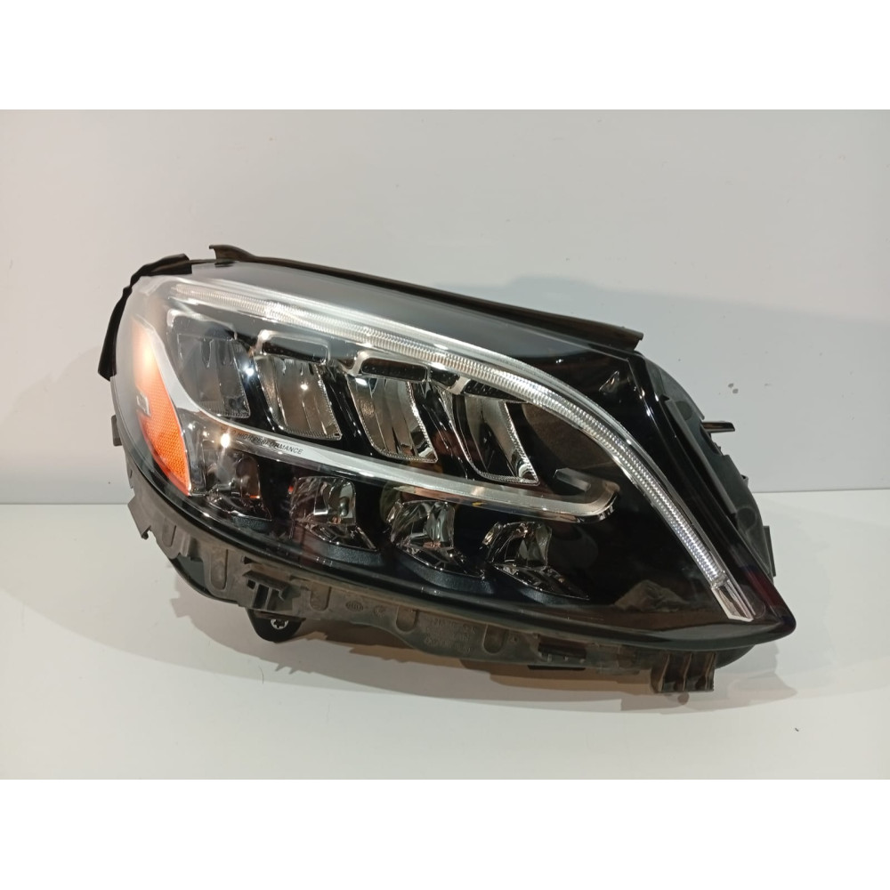 MERCEDES C W205 LCI Lampa...