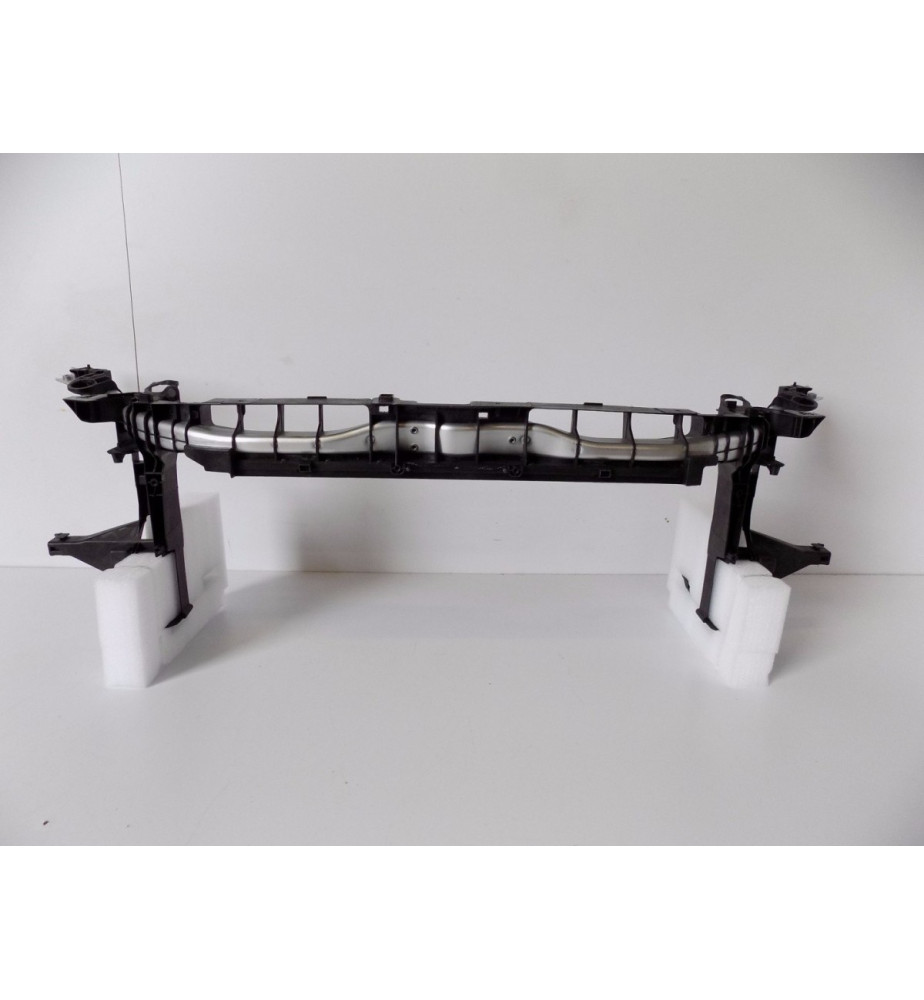 Mercedes A W176 B W246 CLA W117 Pas Przedni 4124