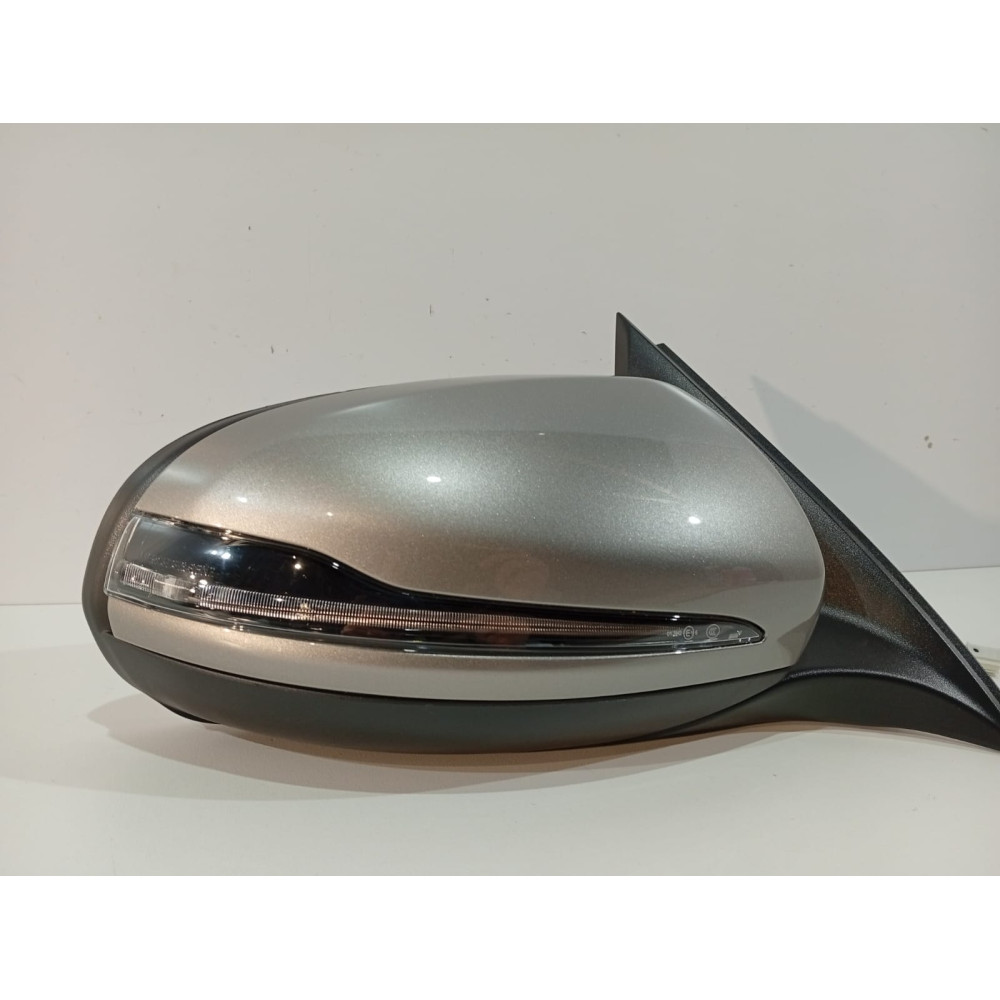MERCEDES W253 GLC Lusterko 8+8 PIN Prawe - 18263