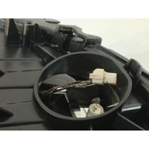 BMW 3 F30 F31 Lampa Bi-Xenon nieskrętny Prawa - 18270