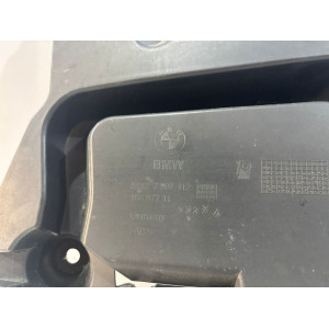BMW 5 F11 Ślizg Mocowanie zderzaka tylnego Prawe - 18154
