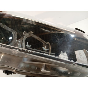 BMW 2 F45 F46 Lampa przednia LED Prawa - 18342