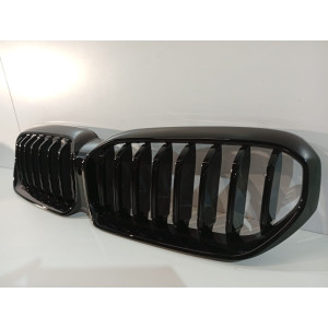 BMW 5 G30 G31 LCI Grill / Atrapa chłodnicy / Nerki - 3523