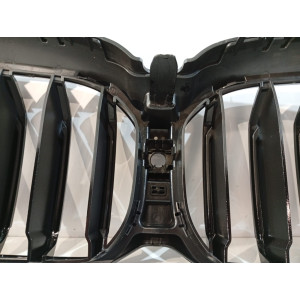 BMW 5 G30 G31 LCI Grill / Atrapa chłodnicy / Nerki - 3523