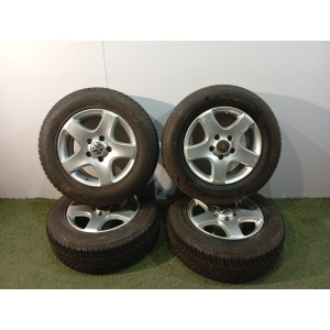 Volkswagen Touareg 7L Koła zimowe 245/65/R17 5X130 - 2722