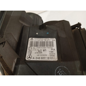 Mercedes B W246 Lampa Bi-Xenon Prawa - 18376