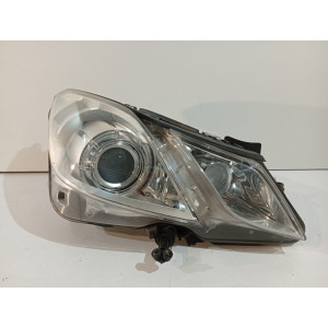 Mercedes E W207 Lampa Bi-Xenon skrętny Prawa - 18379