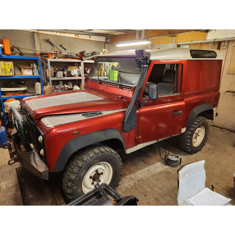 Land Rover Defender 2.5d...