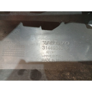VOLVO XC40 18- Zderzak przedni 6xPDC 31449340 - 18732
