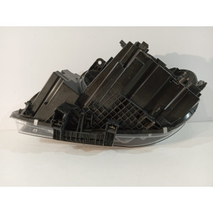 BMW 2 F45 F46 Lampa przednia LED Prawa - 18793