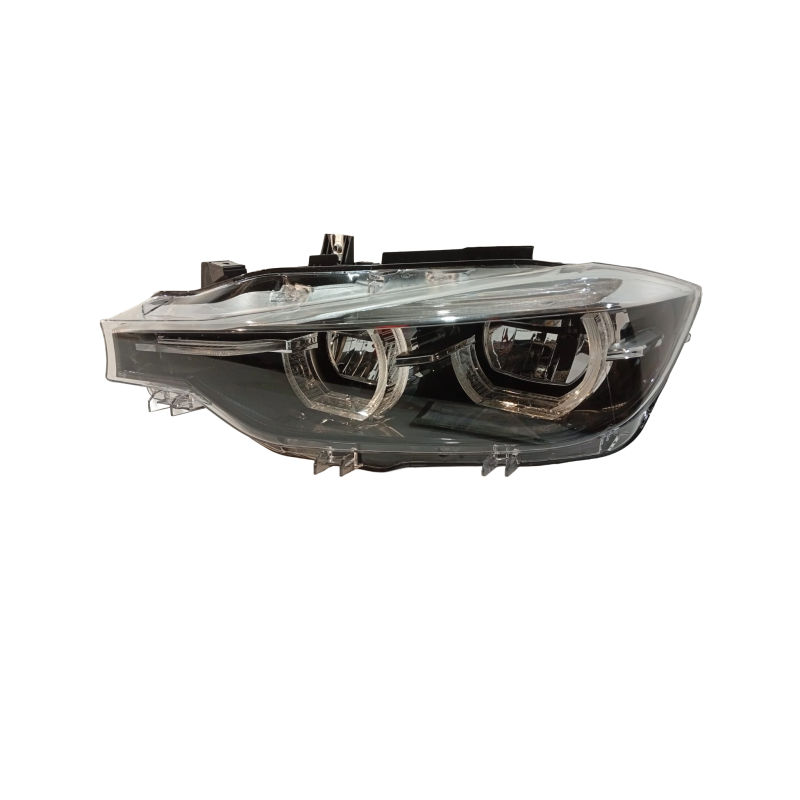 BMW 3 F30 / F31 LCI Lampa...