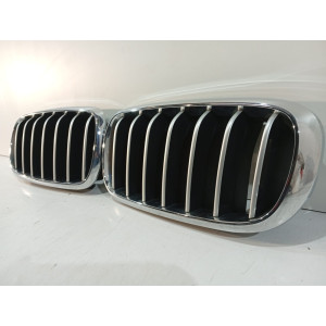 BMW X5 F15 Grill Nerki Lewa / Prawa 18521