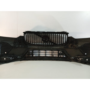 VOLVO XC60 II 2022- Zderzak przedni - 18074