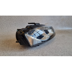 Audi A3 Lampa przednia xenon 8P0941004 Prawa 11564