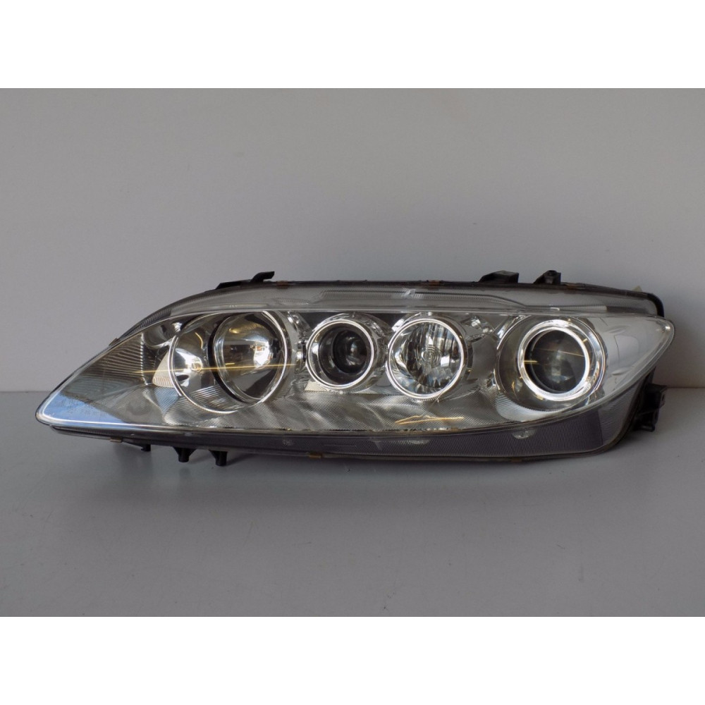Mazda 6 Lampa przednia H7...