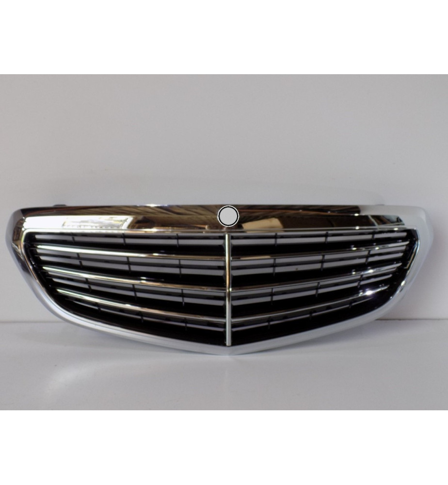 Mercedes W212 LCI Grill /...