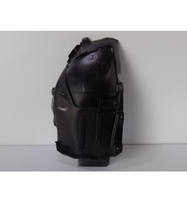 Mercedes W213 Nadkole...