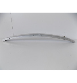 Mercedes W176, W246 Belka zderzaka 4236