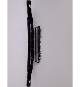 BMW 3 F30/31 LCI - Kratka zderzaka środkowa - 4245