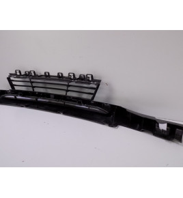 BMW 3 F30/31 LCI - Kratka zderzaka środkowa - 4245