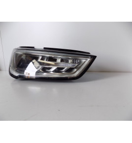 Audi A1 8X - Lampa przednia - Ksenon - Prawa 6414