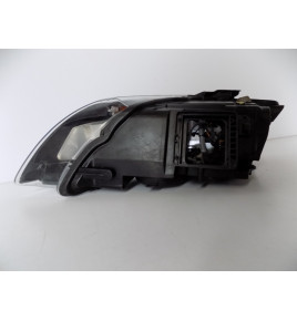 Audi Q7 4L Lampa przednia ksenon skrętny R - 6416