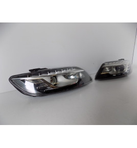 Audi Q7 4L Lampa przednia ksenon skrętny R - 6416