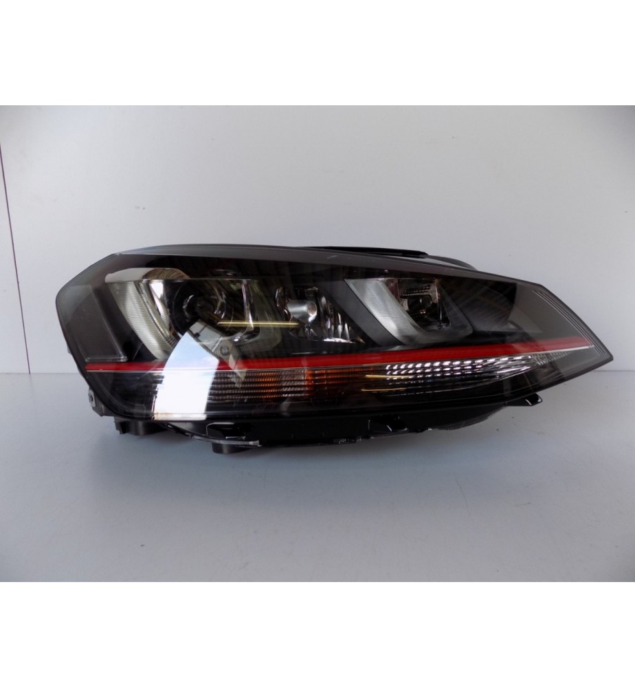 Vw Golf VII GTI Xenon Led Lampa przednia R - 6426