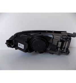 Vw Golf VII GTI Xenon Led Lampa przednia R - 6426