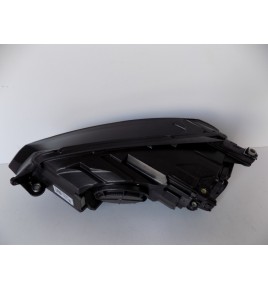 Vw Golf VII GTI Xenon Led Lampa przednia R - 6426