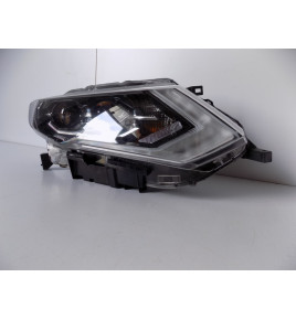 NISSAN X-TRIAL T32 FULL LED Lampa przednia R 6430