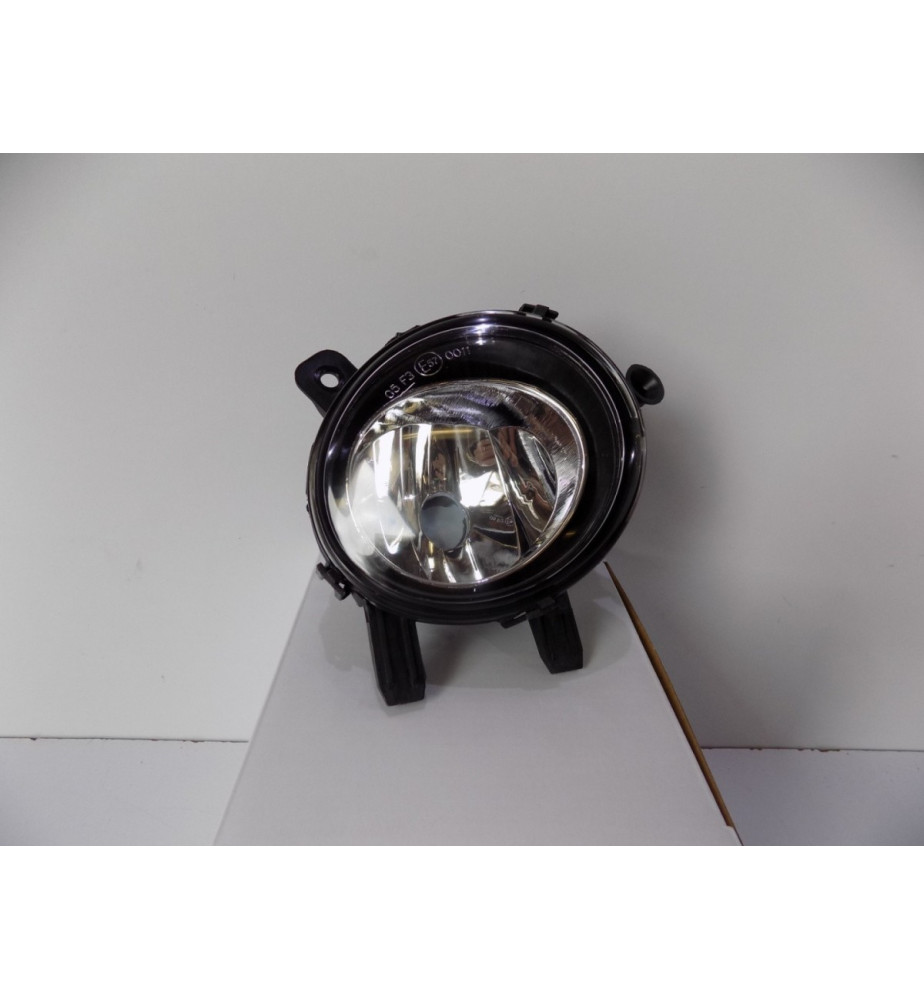 BMW 1, 2 , 3, 4 F20.. F30.. Halogen Prawa - 4384
