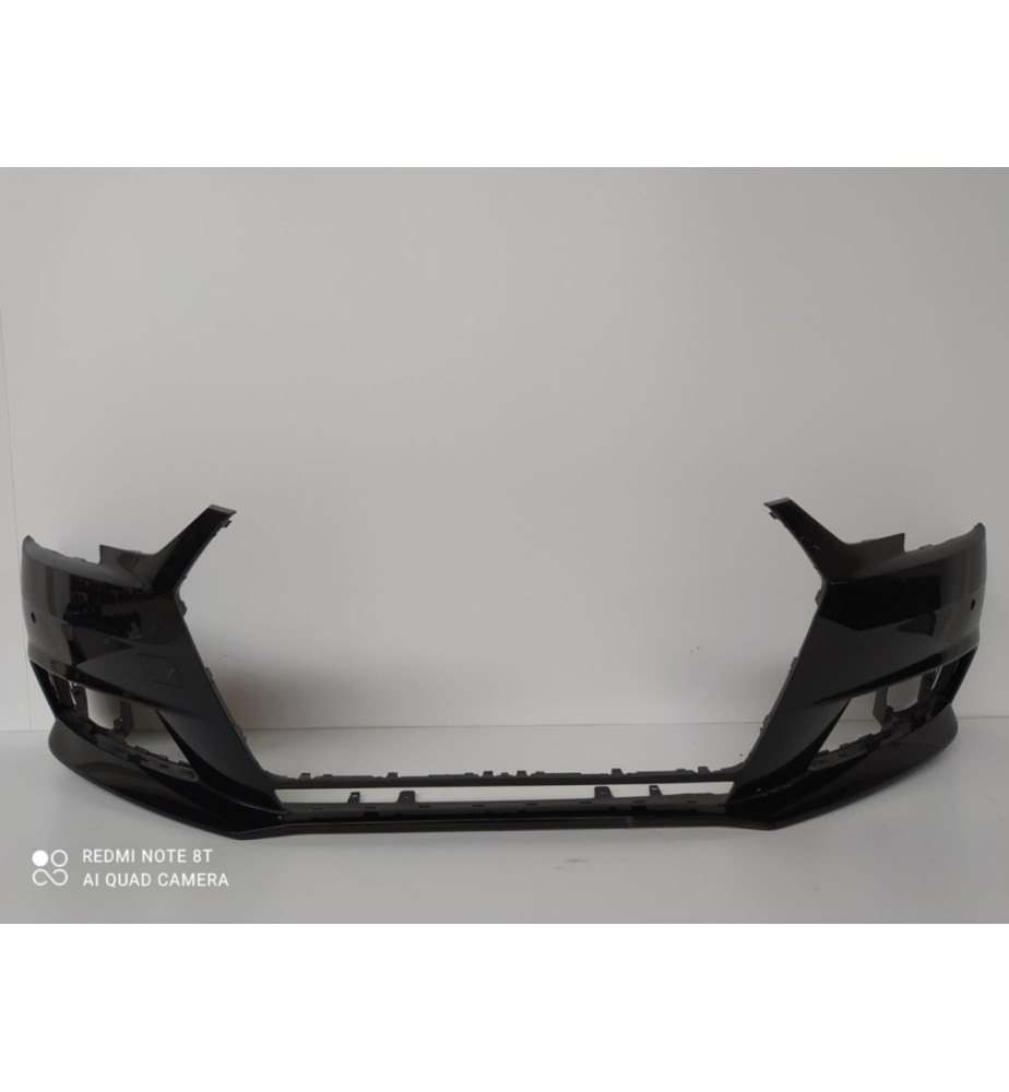 Audi A4 8W0 Zderzak przedni...