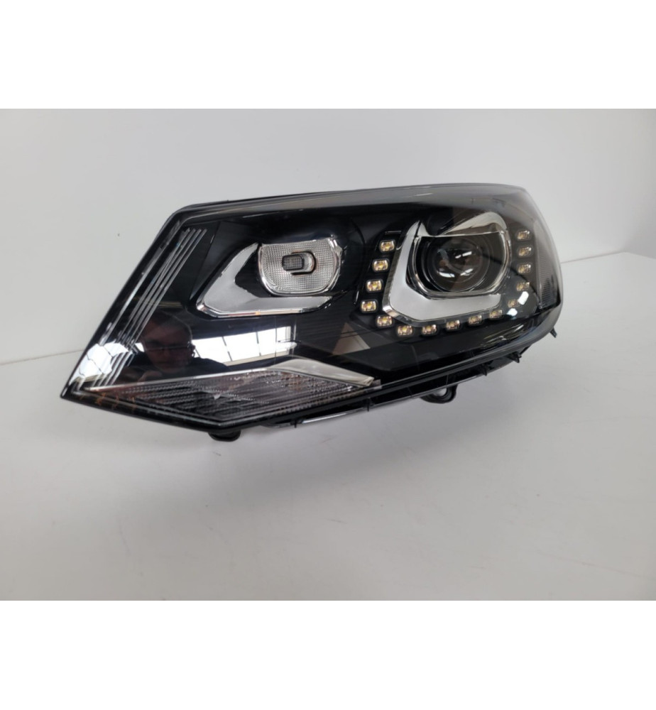 Volkswagen Touareg 7P Lampa...