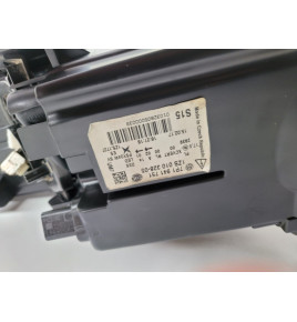 Volkswagen Touareg 7P Lampa przednia Xenon L 4412