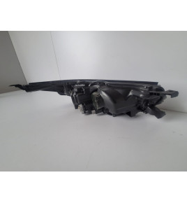 Toyota Highlander 2018 Lampa przednia L - 4413