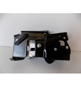 BMW 1 F20 BMW 3 F30 BMW 4 F32 Zamek maski R - 4484