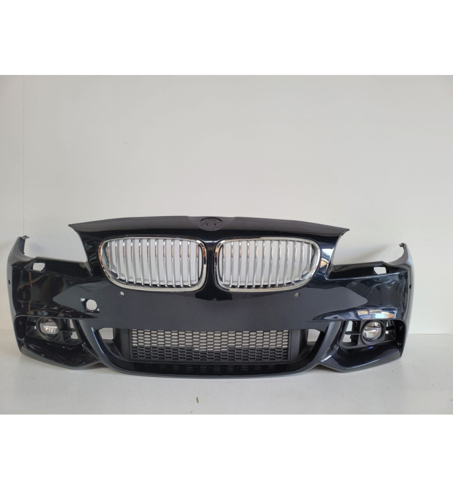 BMW 5 F10/F11 LCI Zderzak...