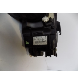 Volksawgen Polo 6C - Lampa przednia (H7) - R - 10144